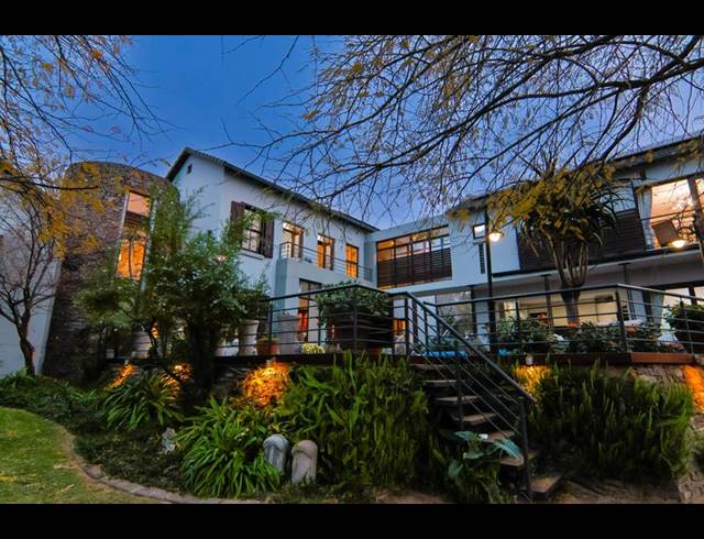 5 BEDROOM HOUSE FOR SALE IN COPPERLEAF ESTATE